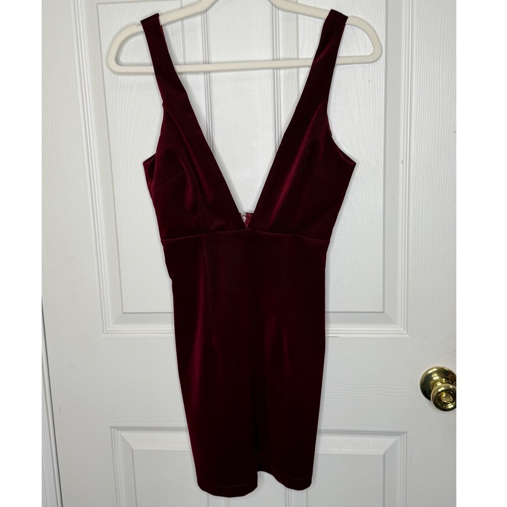 Superdown Mini Dress Burgundy Ribbed Velvet Deep V-Neck Party Size XS